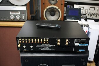 predám zosik Musical Fidelity Elektra E-100 + diaľkové /XLR/ - 4