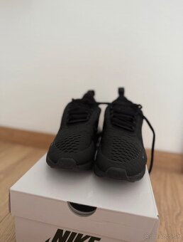 Nike W Air Max 270 - 4