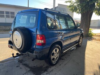 Pinin 2,0 GDI - 4