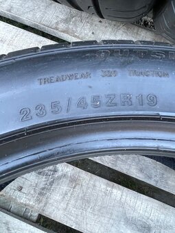 Letné 235/45 R19 4x=150e - 4