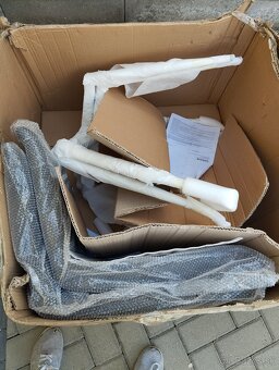 Jedálenská stolička - 4