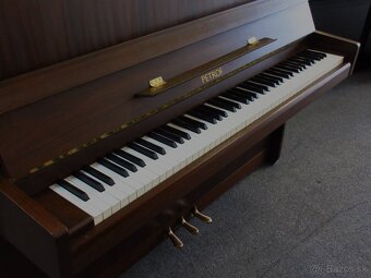 Petrof expotrný kus zo západnej Európy - 4