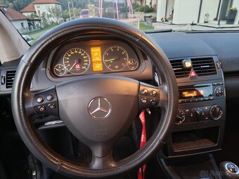 Mercedes Benz A150 - 4