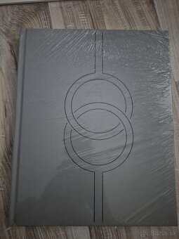 Čierne diery knihy a grafiky nové zabalené - 4