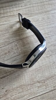 Predám hodinky Samsung galaxy watch - 4