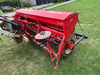 Sejačka - 4