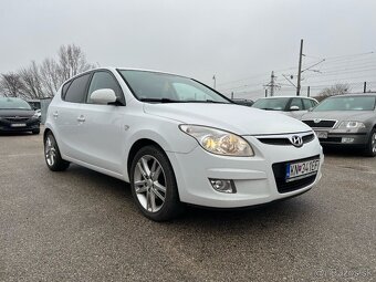 Hyundai i30 1.6 benzín, 84kW, MT/5, rok:08.2007. - 4
