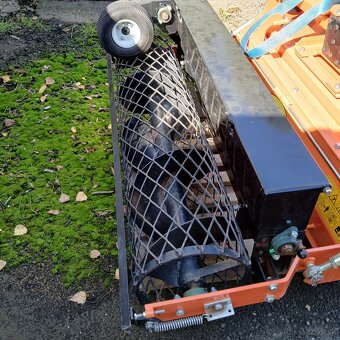 ZAKLADAČ TRÁVNIKA Dabaki STB 125 - 4