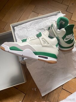 Jordan 4 NIKE SB pine green - 4