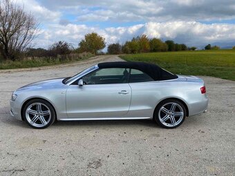 Predám Audi A5 cabrio S-line - 4