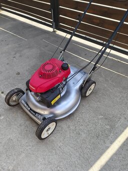 Honda hrs 536 mulčovacia kosačka s pojazdom - 4