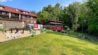 Hotel - reštaurácia s pozemkom 8231 m2, Soblahov, Trenčín - 4