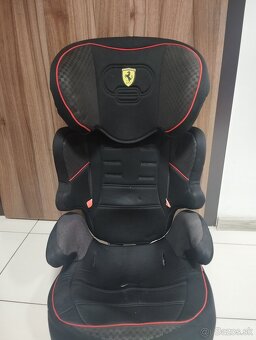 Predám autosedačku do 36 kg Ferrari - 4