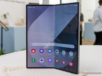 Samsung Galaxy Z Fold 6/ 12GB/ 512GB/ Silver - 4