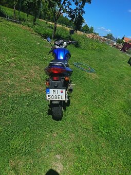 Yuki 125 - 4