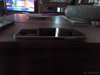 Cca 1 mes.motorola g15 - 4