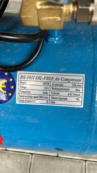 Najlacnejší Bezolejovy kompresor 90L - 4