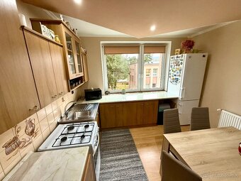 Krásny 3 izbový byt s vlastným kúrením, 72 m2, Lipany - 4