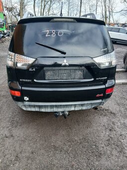 Mitsubishi Outlander II.2,4i 125kW 4B12 Automat ND - 4