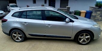 Renault Megane Grandtour 1.4Tce - 4