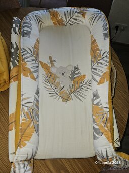 Sada hniezdo, pult na prebaľovanie a perinka s oblieckami - 4