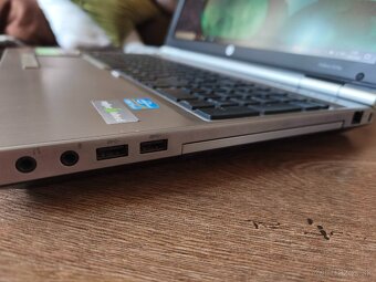 Predám Notebook HP - 4