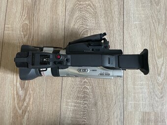 MiniDV kamera Canon XM2 - 4