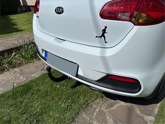 KIA Cee’d 1.6 GDI (99 kw). Serv. knižka. tempomat - 4