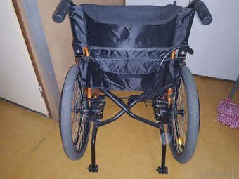 Elektrický invalidný vozík - 4