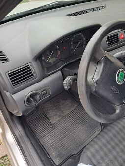 Škoda Octavia - 4