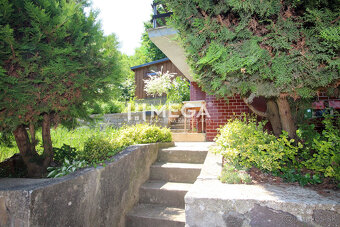 Na predaj záhradná chatka s výborným prístupom a saunou - Hu - 4