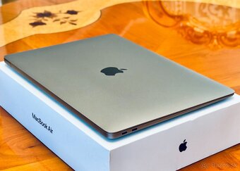 MacBook Air M1 256GB - 4