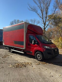 FIAT DUCATO r.v. 2022 - skriňová dodávka s hydraulickým zvíh - 4