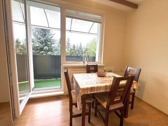 PRENÁJOM zariadený 2 IZB byt 66 m² V. Okr. Partizánske - 4