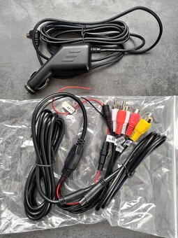 Predám DVD prehrávač Luvianta 10,1 - 4