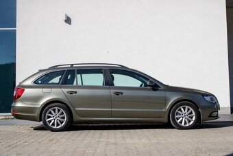Škoda Superb Combi 1.6 TDI CR DPF Greenline Ambition - 4