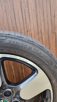Komplet letnú sadu na ŠkodaScout 5x112 225/50 R17. - 4