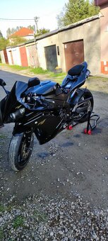 Yamaha R1 rn19 - 4