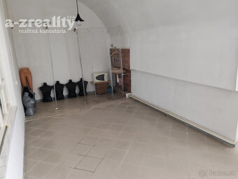 Komerčný priestor na predaj blízko centra Komárna - 4