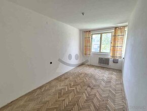 Prízemný 3 izbový tehlový byt na Mederčskej ul. v Komárne - 4