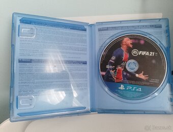 FIFA 21 PS4/PS5 - 4