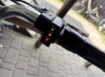 Elektro pitbike z Nemecka – 800W - 4