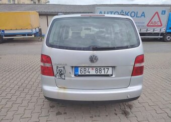 Volkswagen Touran 1.6i 75KW,COMFORT,CZ,Tempomat benzín - 4