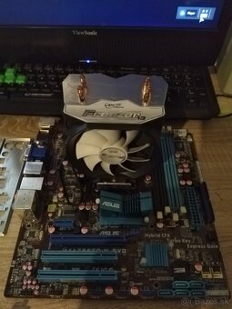 ASUS M4A785TD-M EVO + PHENOM II X4 955 + CHLADIČ + GRAFIKA - 4