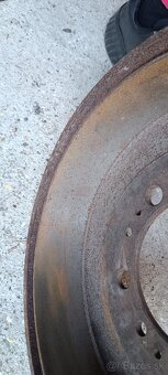 Brzdový bubon volga,uaz - 4