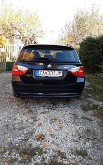 BMW 318i Touring - 4