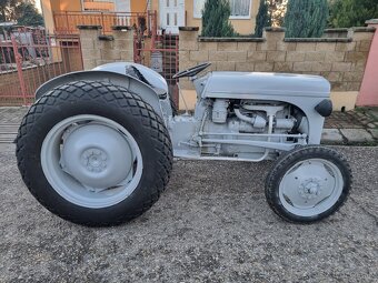 FERGUSON  DIESEL ROK-1954 - 4