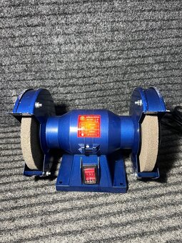 Stolova bruska 150mm 1500W - 4