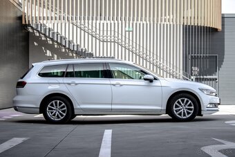 Volkswagen Passat Variant 2.0 TDI 190k BMT Highline DSG - 4