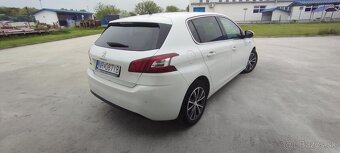 Peugeot 308 - 4
